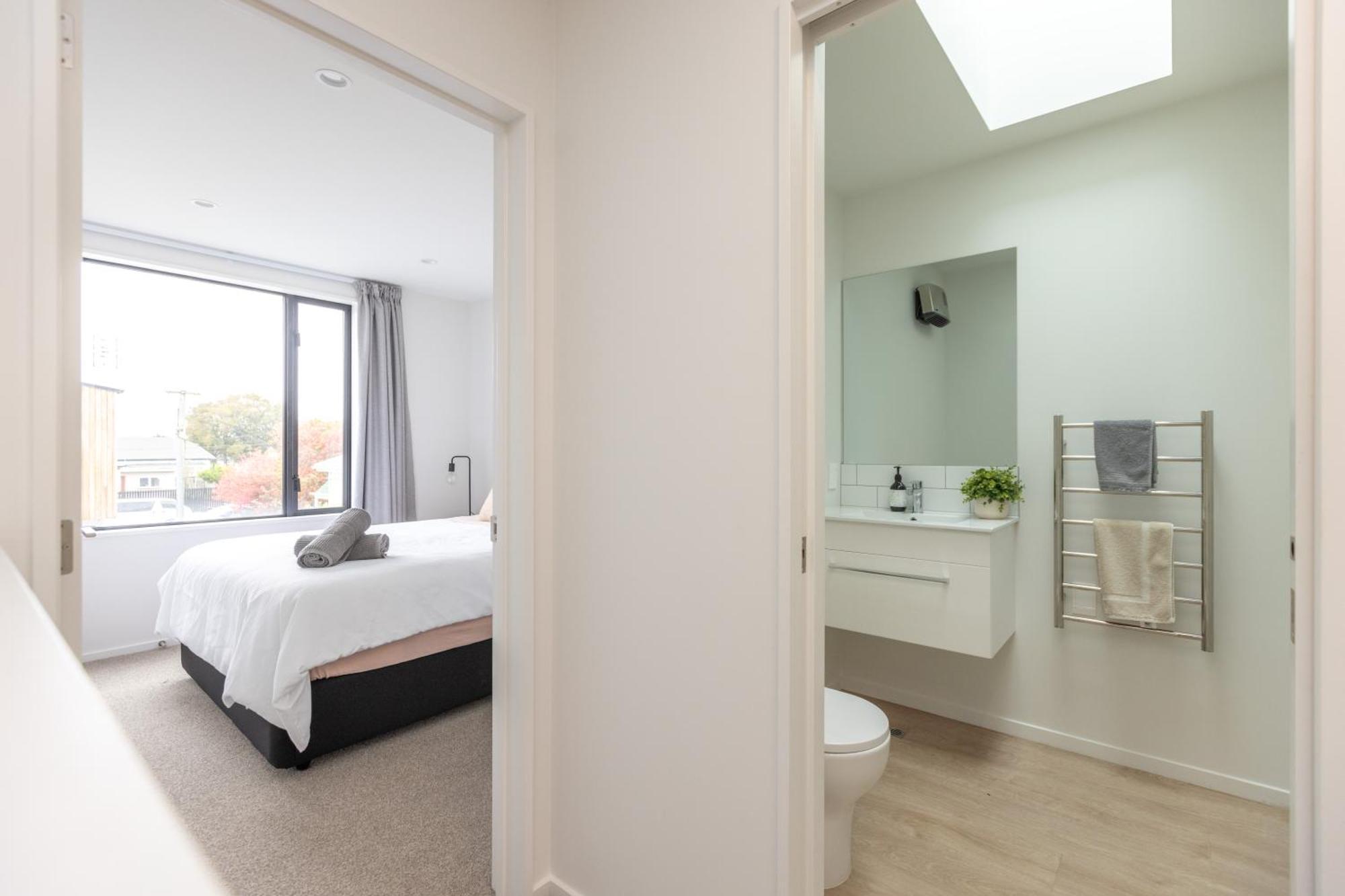 Addington Soho Two Bedroom Townhouse クライストチャーチ エクステリア 写真